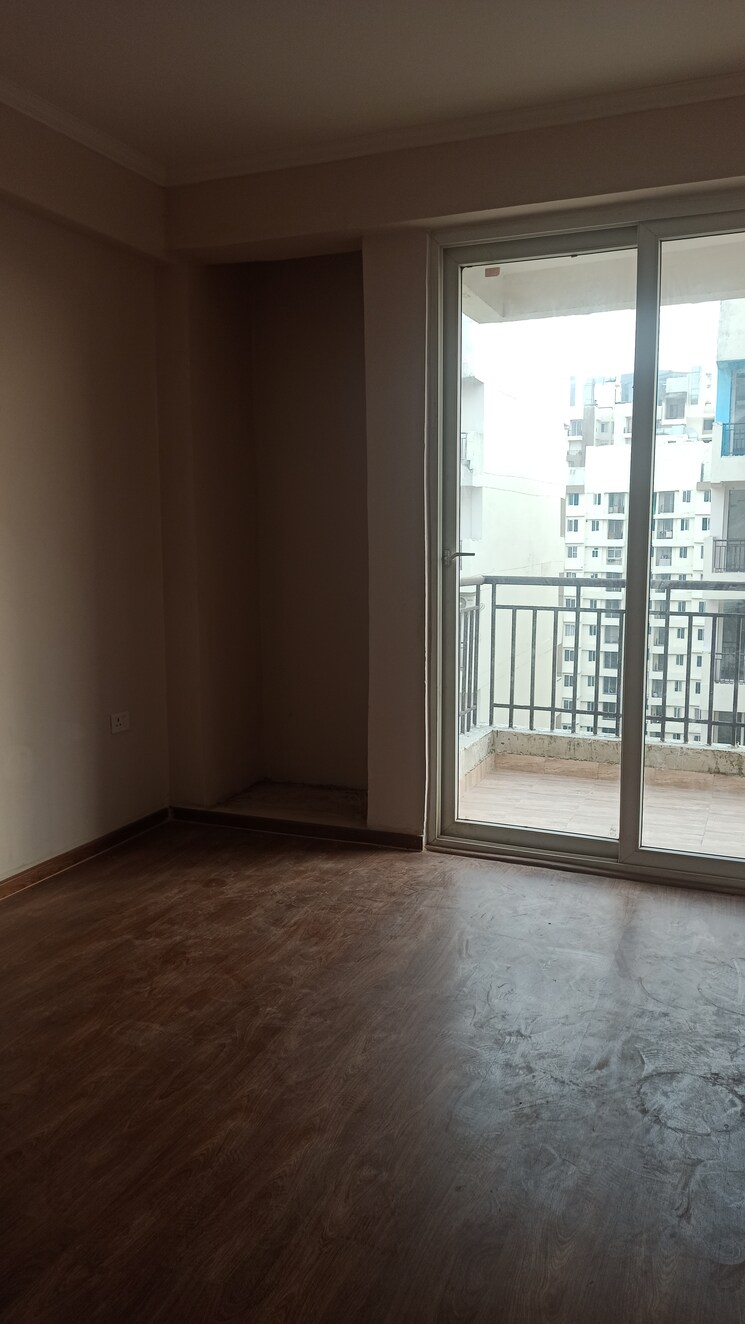 Room, amrapali-golf-homes 2 Bedroom 835 Sq.Ft. Apartment In Sector 4 Greater Noida Greater Noida 9159594