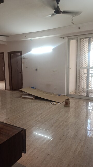 3 BHK Apartment For Rent in Amrapali Golf Homes, Sector 4 Greater Noida