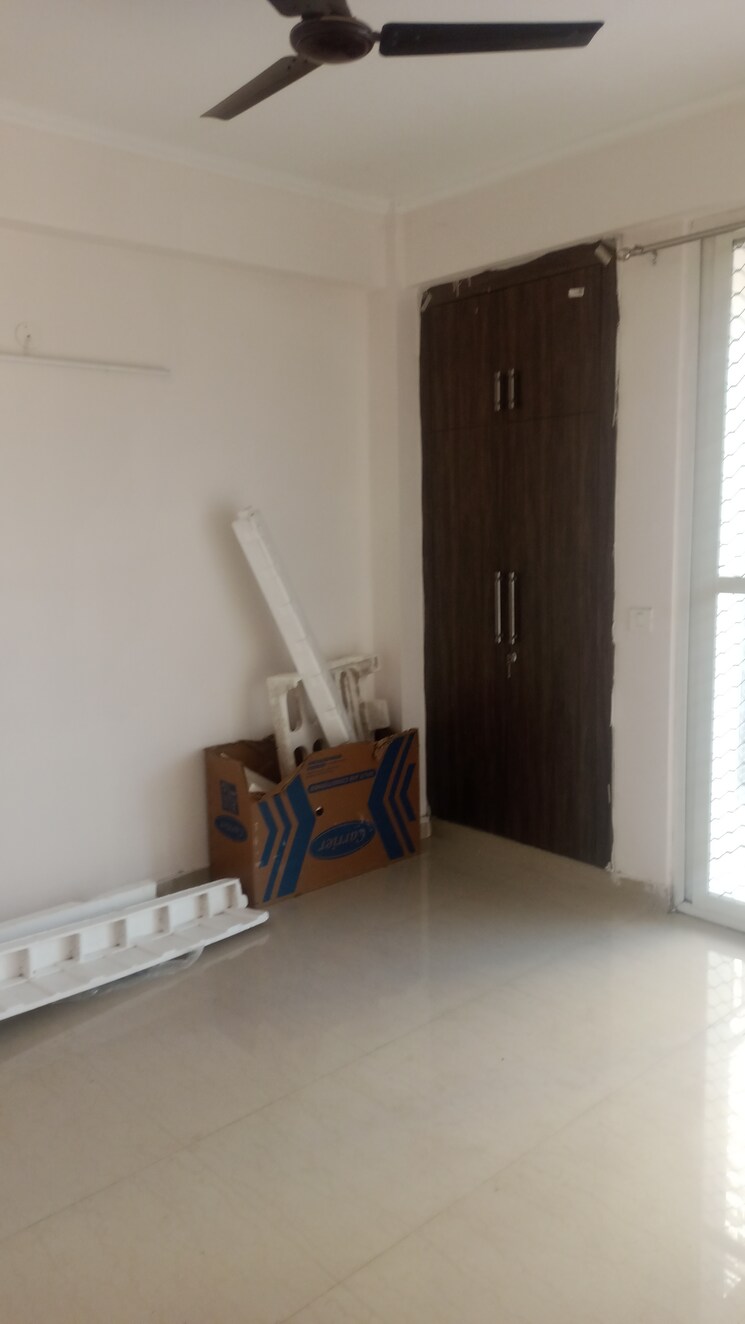 undefined, amrapali-golf-homes 3 Bedroom 1425 Sq.Ft. Apartment In Sector 4 Greater Noida Greater Noida 9159603