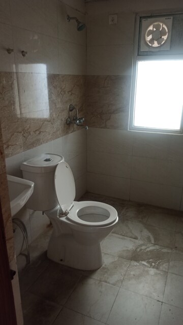 Bathroom in 3 BHK Apartment at Amrapali Golf Homes, Sector 4 Greater Noida – for Rent