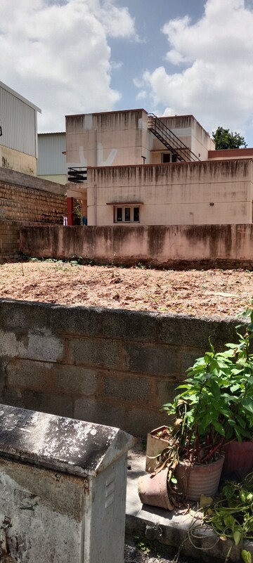  Plot For Sale in Ramamurthy Nagar