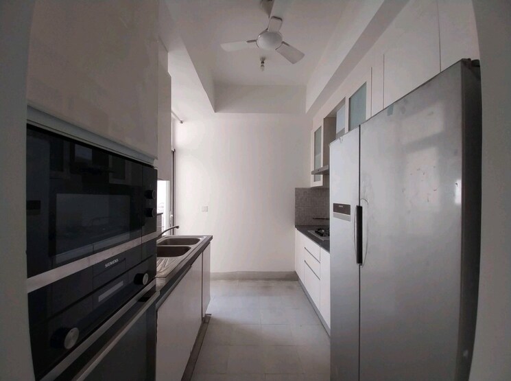 Kitchen, dlf-the-ultima 3.5 Bedroom 2103 Sq.Ft. Apartment In Sector 81 Gurgaon 9159648