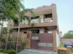 6 BHK + Pooja Room,Study Room Independent House For Sale in Gomti Nagar