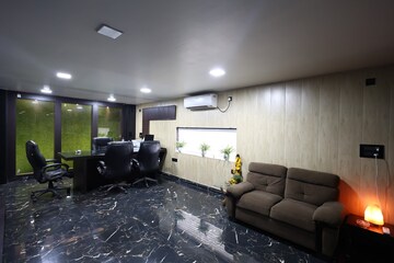 Living Room in 6 BHK Independent House at Gomti Nagar – for Sale