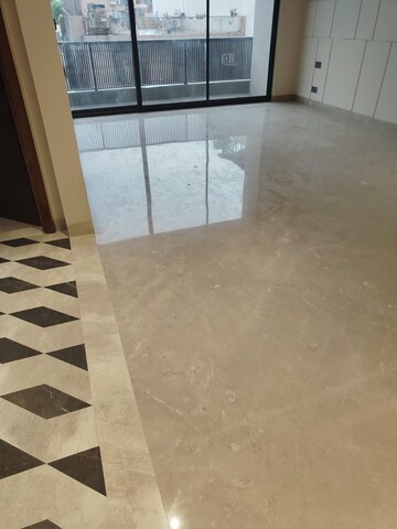 Balcony in 4 BHK Builder Floor at Kailash Colony – for Rent
