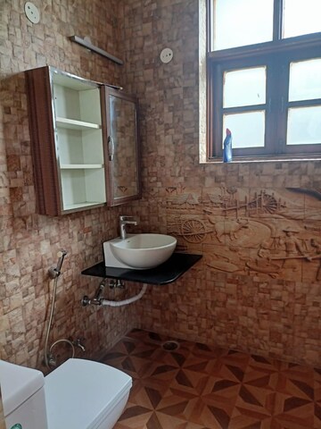 Bathroom in 2 BHK Builder Floor at Sector 15 – for Rent