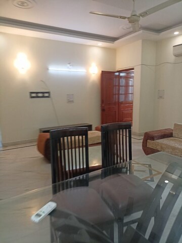 Living Room in 2 BHK Builder Floor at Sector 15 – for Rent