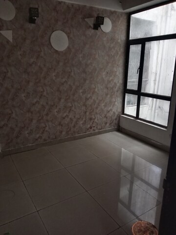 Bathroom in 2.5 BHK Apartment at Ajnara Integrity, Raj Nagar Extension – for Rent