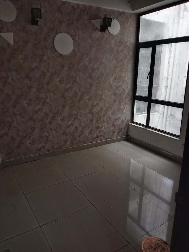 Bathroom, ajnara-integrity 2.5 Bedroom 1175 Sq.Ft. Apartment In Raj Nagar Extension Ghaziabad 9159675