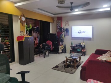 Team Area in 1 BHK Independent House at Kurla Kamgar CHS, Kurla – for Rent