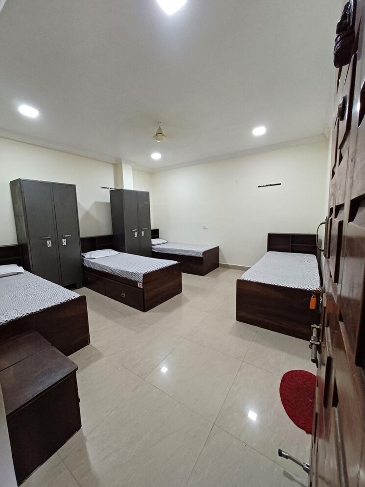 Room, model colony Pg For Boys In Model Colony 8358687