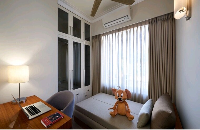 Living Room, central-park-flower-valley 3 Bedroom 179 Sq.Yd. Builder Floor In Sohna Sector 33 Gurgaon 9159708