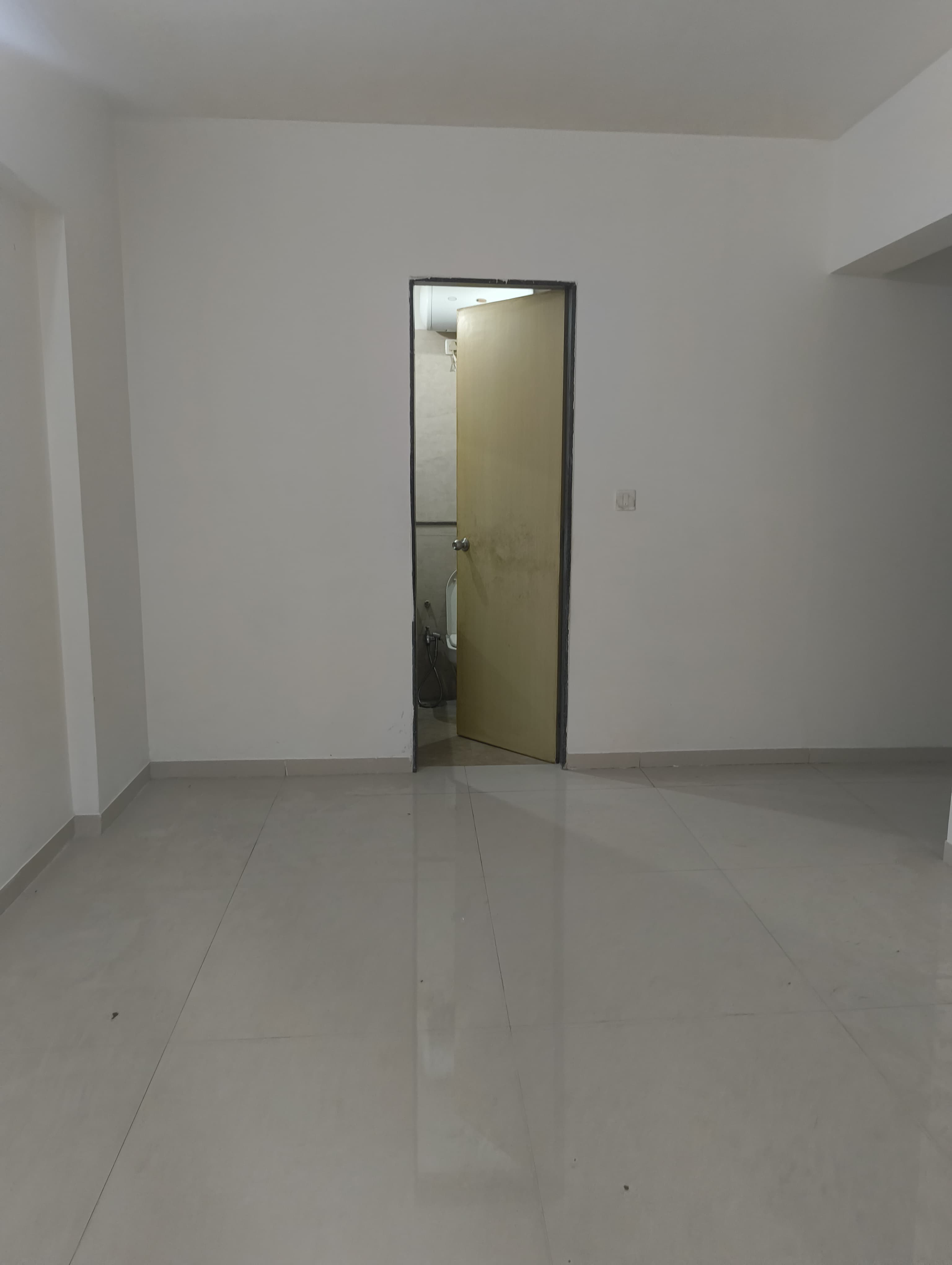 3 BHK + Extra Room Apartment For Rent in Godrej Central