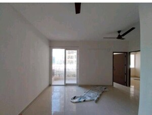 Room in 2 BHK Apartment at Signature Global Orchard Avenue, Sector 93 – for Sale