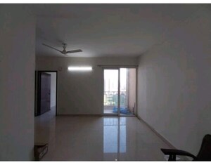 Room in 2 BHK Apartment at Signature Global Orchard Avenue, Sector 93 – for Sale