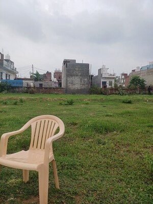  Plot For Sale in Dheeraj Nagar