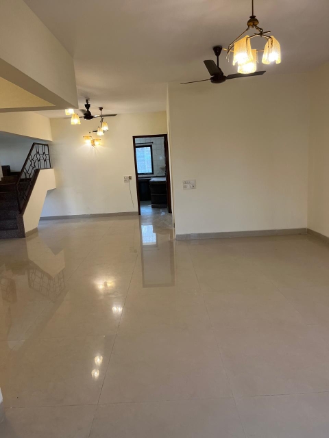 2 BHK + Pooja Room Apartment For Rent in Serenity Tower