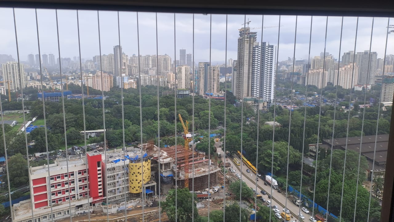 1 BHK + Study Room Apartment For Rent in Raymond Realty Phase II