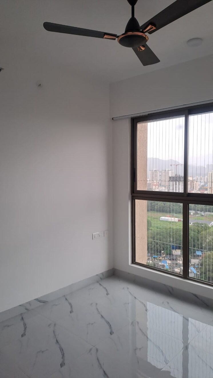 Room, raymond-realty-phase-ii 1 Bedroom 410 Sq.Ft. Apartment In Pokhran Road No Two Thane 9159776