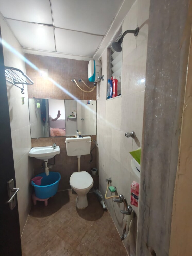 Bathroom, sahaj-solarium 2 Bedroom 660 Sq.Ft. Apartment In Vasna Ahmedabad 9159812
