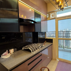 Kitchen in 2.5 BHK Builder Floor at M3M Soulitude, Sector 89 – for Sale