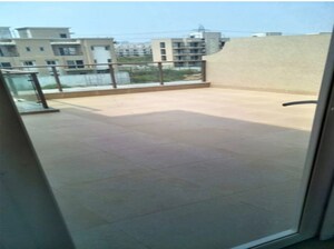 Parking in 4 BHK Villa at BPTP Astaire Gardens Cezanne Villas, Sector 70a – for Sale