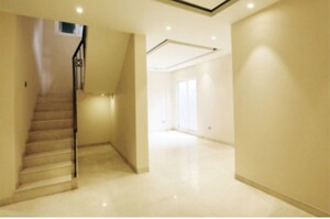 Room in 4 BHK Villa at BPTP Astaire Gardens Cezanne Villas, Sector 70a – for Sale