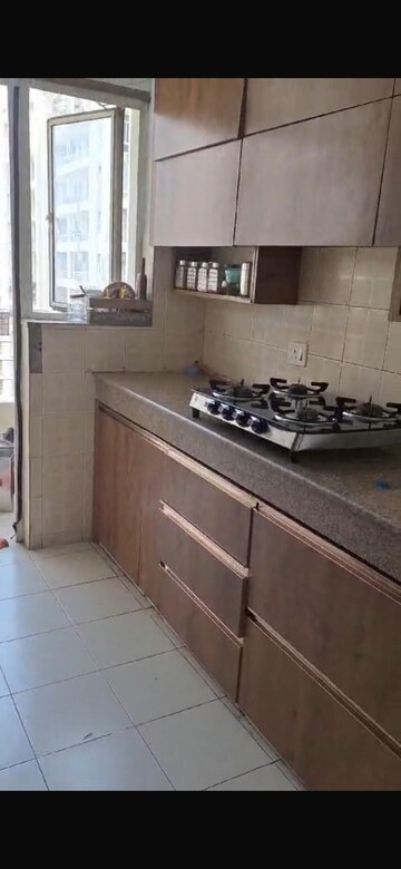 Kitchen in 2.5 BHK Apartment at Indiabulls Centrum Park, Sector 103 – for Rent