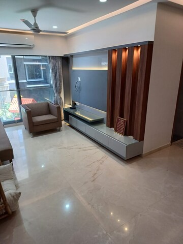 Living Room in 6 BHK Apartment at Ekta Trinity, Santacruz West – for Sale