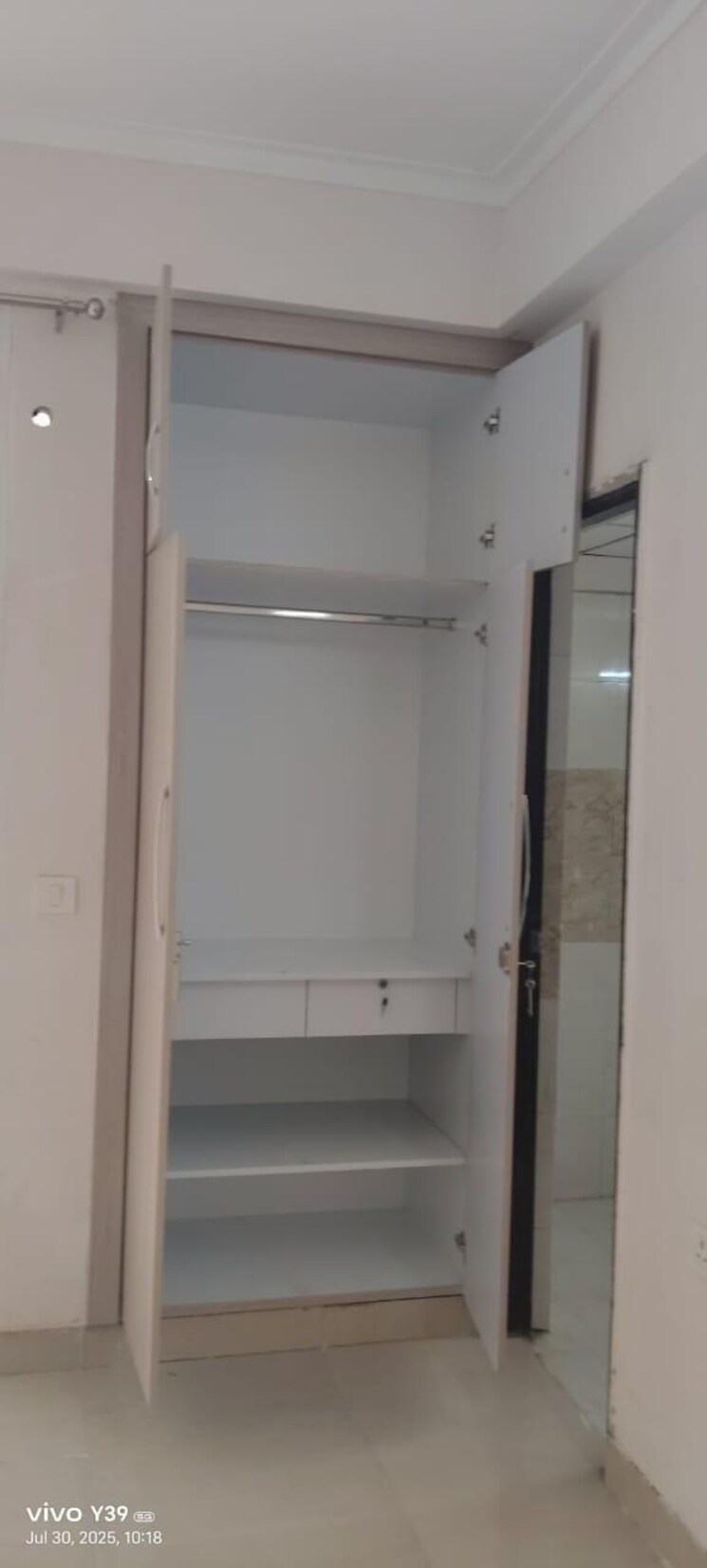 Bathroom, amrapali-golf-homes 3 Bedroom 1595 Sq.Ft. Apartment In Sector 4 Greater Noida Greater Noida 9159862