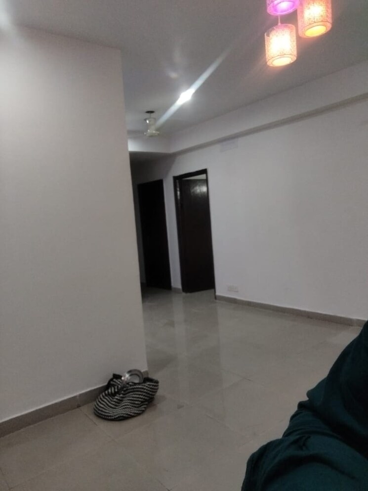 Room, amrapali-golf-homes 3 Bedroom 1595 Sq.Ft. Apartment In Sector 4 Greater Noida Greater Noida 9159862