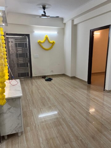 Bedroom in 3 BHK Apartment at Amrapali Golf Homes, Sector 4 Greater Noida – for Rent