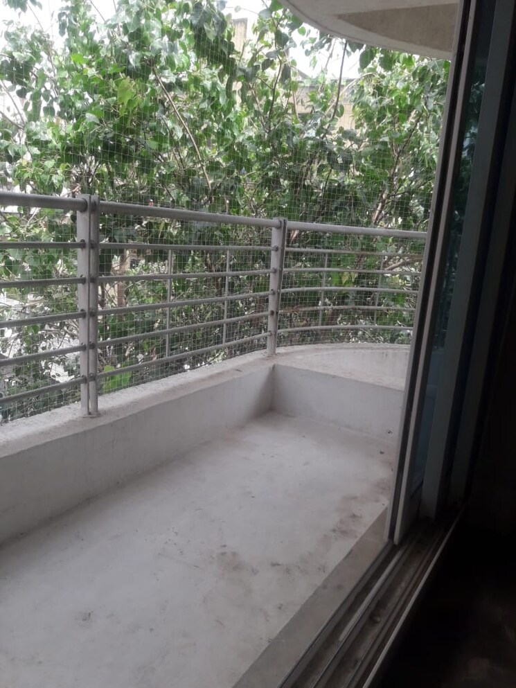 Balcony, vaswani-belvedere 3 Bedroom 1500 Sq.Ft. Apartment In Bandra West Mumbai 9159863