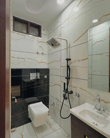 Bathroom in 2 BHK Builder Floor at Saket – for Rent
