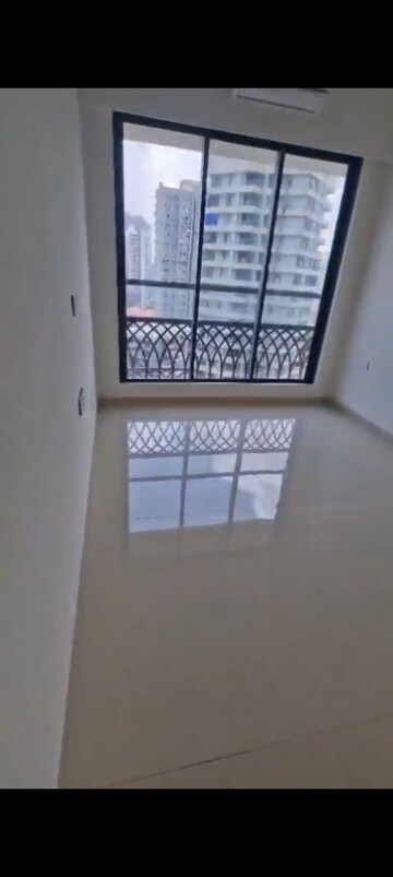 Room in 3 BHK Apartment at Sugee Akanksha, Dadar West – for Rent