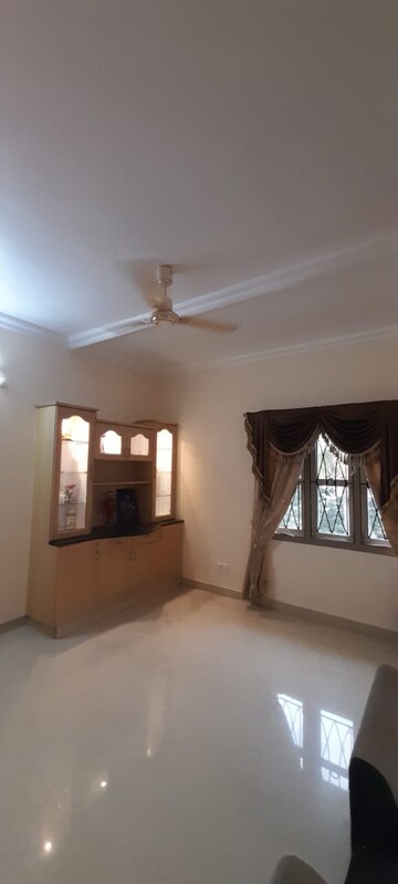 Living Room in 3 BHK Apartment at Hill View Banjara Hills, Banjara Hills – for Rent