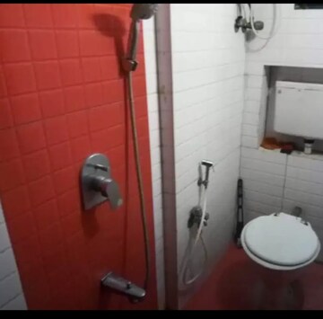 Bathroom in 1 BHK Apartment at Ashirwad CHS Andheri East, Andheri East – for Rent