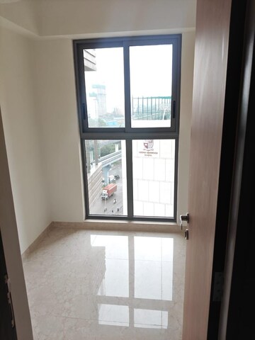 Room in 4 BHK Apartment at Lodha New Cuffe Parade, Wadala – for Rent