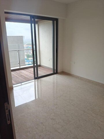 Room in 4 BHK Apartment at Lodha New Cuffe Parade, Wadala – for Rent