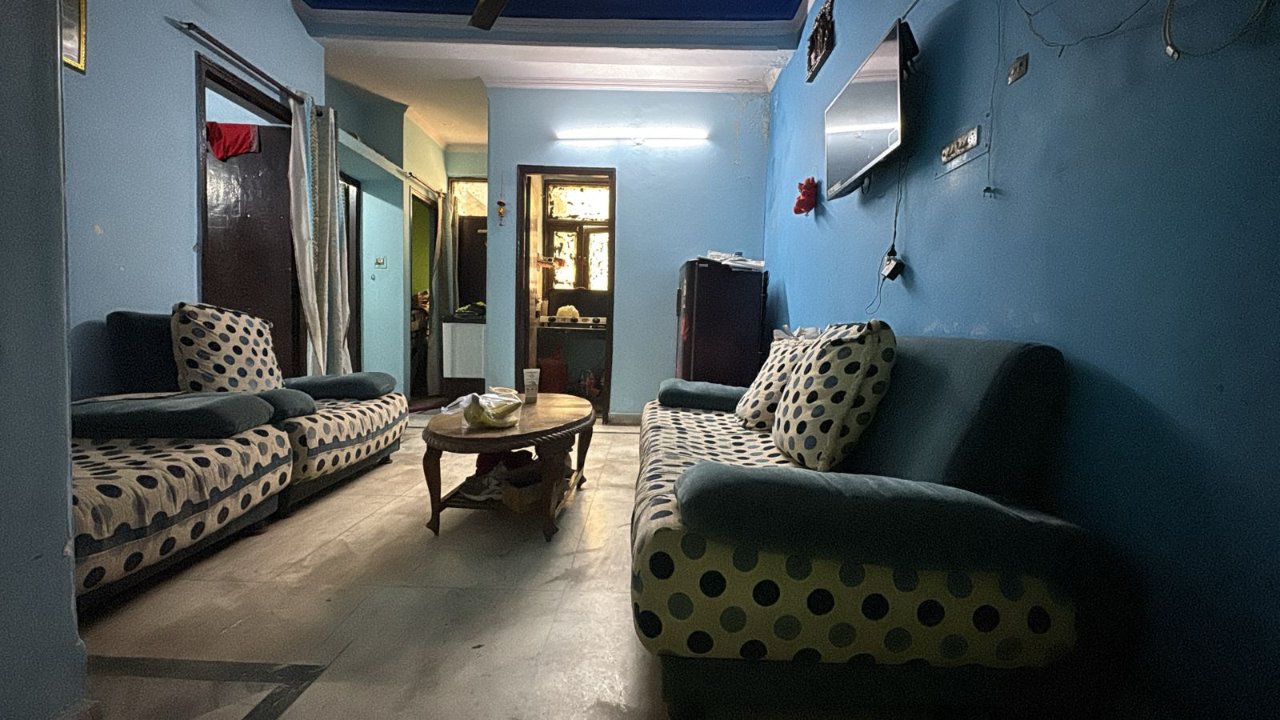 2.5 BHK + Pooja Room Builder Floor For Sale in RWA Vasundhara Sector 4A