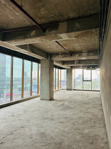 Room in  Office Space at Experion Capital, Vibhuti Khand – for Rent
