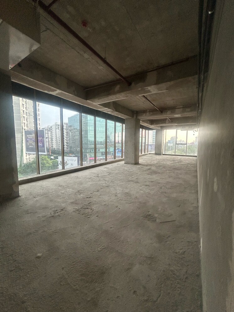 Room, experion-capital Commercial Office Space 3500 Sq.Ft. In Vibhuti Khand Lucknow 9159983