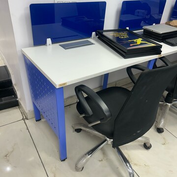 Team Area in  Office Space in IT/SEZ at Experion Capital, Vibhuti Khand – for Rent