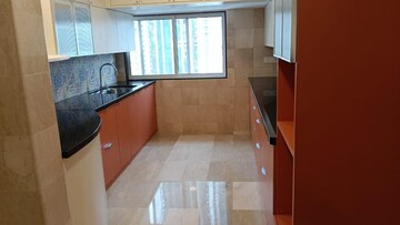 Kitchen in 5 BHK Apartment at Prabhadevi CHS, Prabhadevi – for Rent