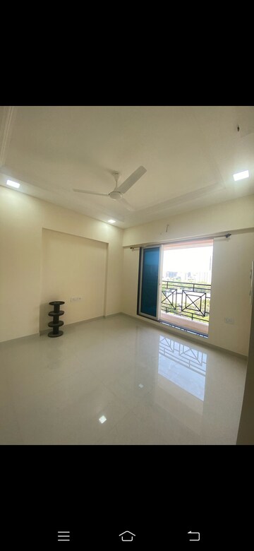 2 BHK Apartment For Rent in Cosmos Habitat, Majiwada