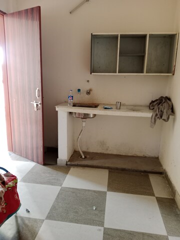 Room in 2 BHK Builder Floor at Sector 24 – for Rent
