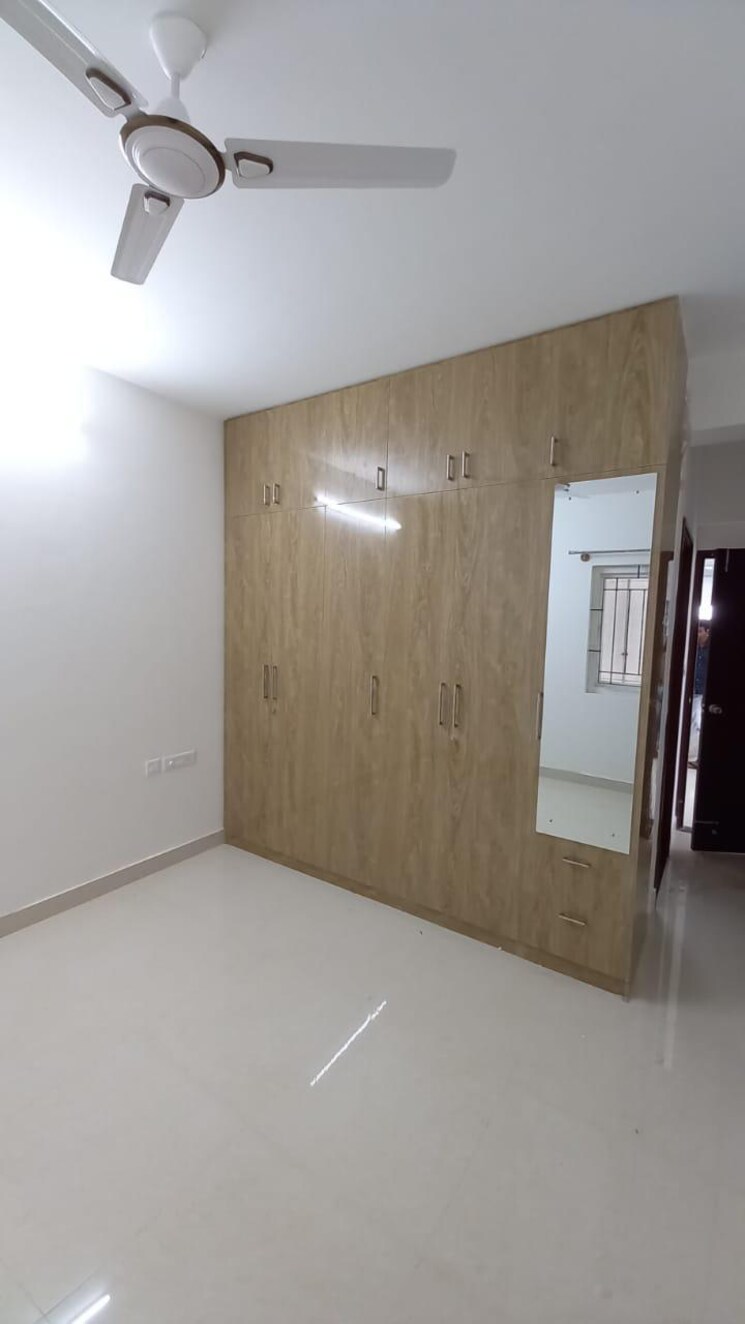 Room, peenya 3 Bedroom 1620 Sq.Ft. Apartment In Peenya Bangalore 9160048