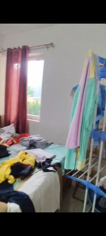 Gym in 3 BHK Apartment at Emaar MGF Emerald Hills, Sector 65 – for Rent