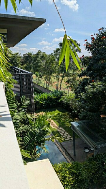 5 BHK Villa – Garden View at Embassy Boulevard, Yelahanka - for Rent
