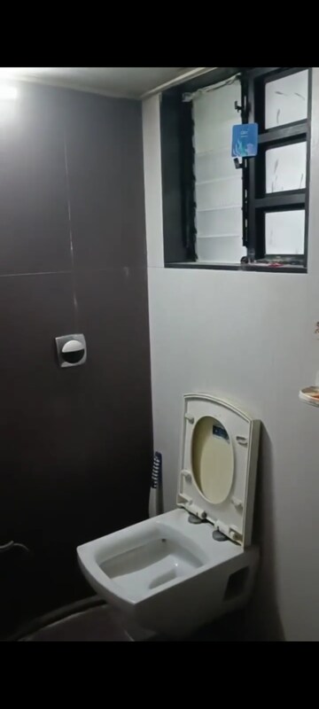 Furnished Amenities in 1 RK Apartment at Surana Regency, Worli – for Rent